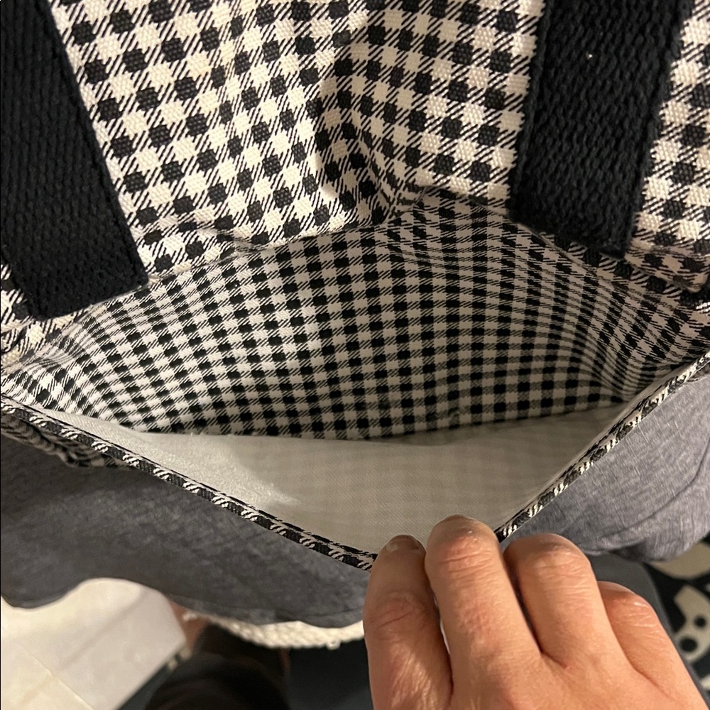 Lands' End Black and White Checkered Messenger Bag - Picture 7 of 9